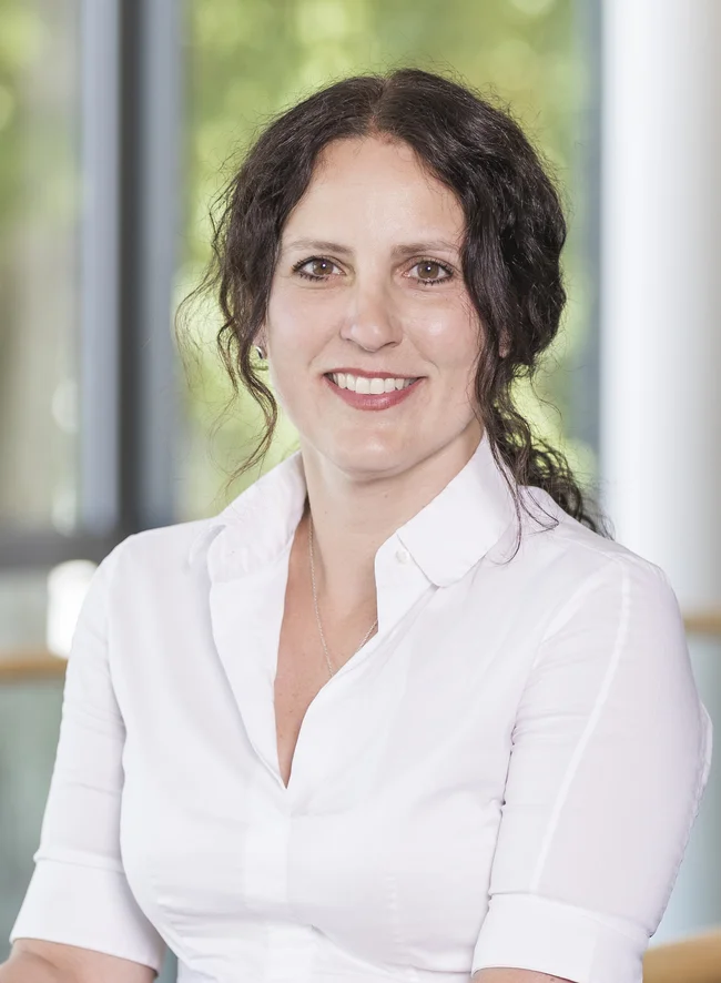 Prof. Dr. Nadine Antonakopoulos