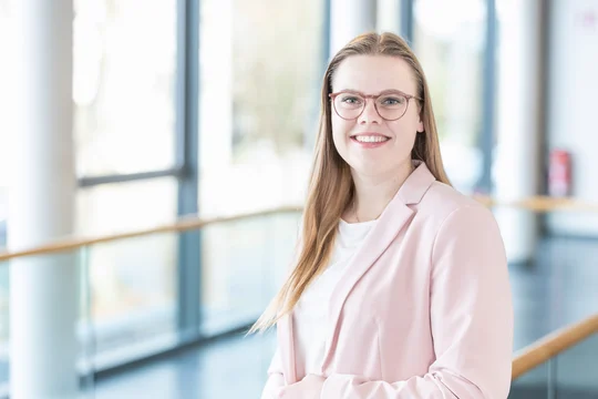 Porträt Ann-Sophie Menne, Mitarbeiterin
