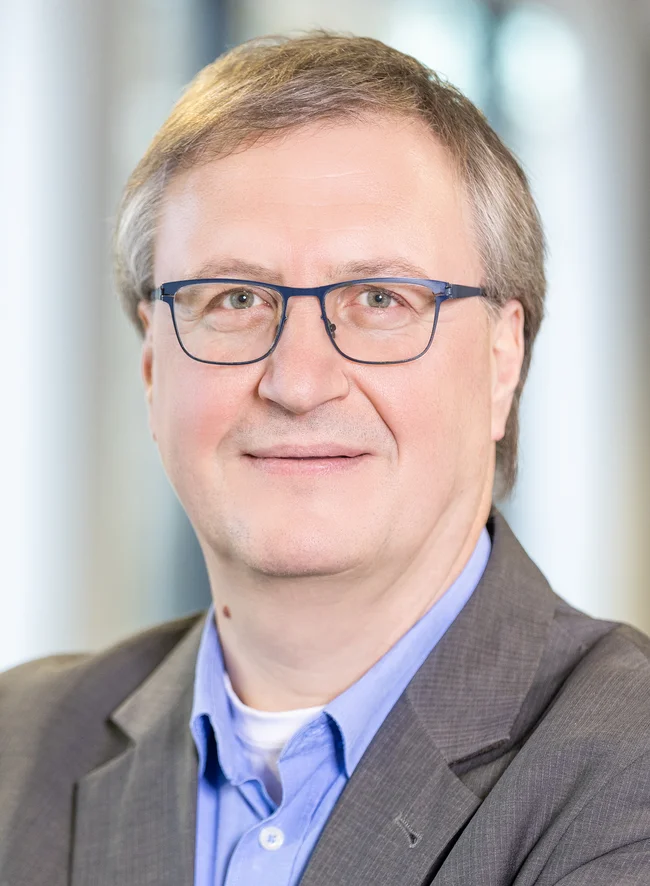 Prof. Dr. Frank Fichert